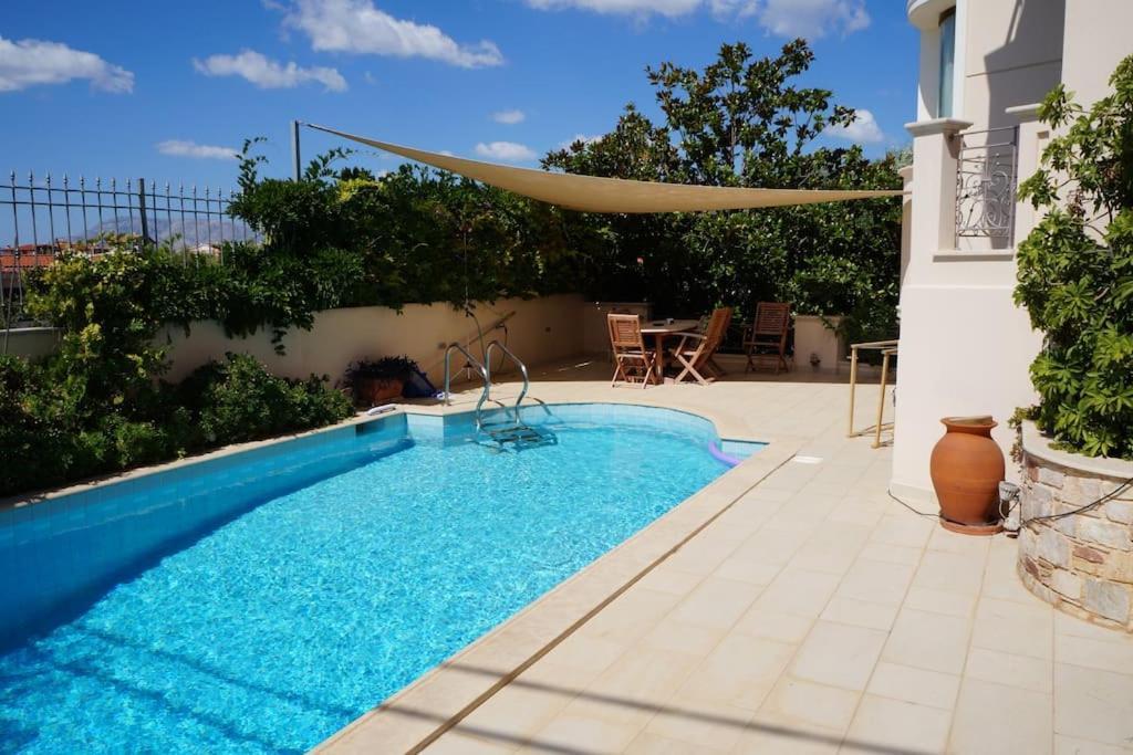 Apartment With A Garden, Bbq, Swimming Pool And Jacuzzi Dhráfi 외부 사진